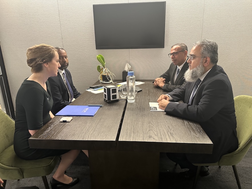 gallery_image_title4