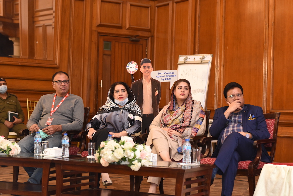 gallery_image_title4