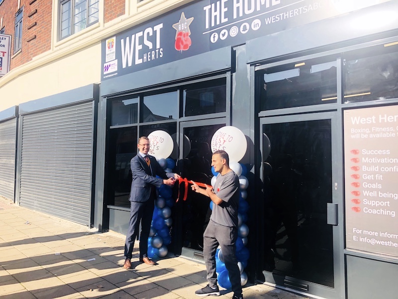 gallery_image_title1