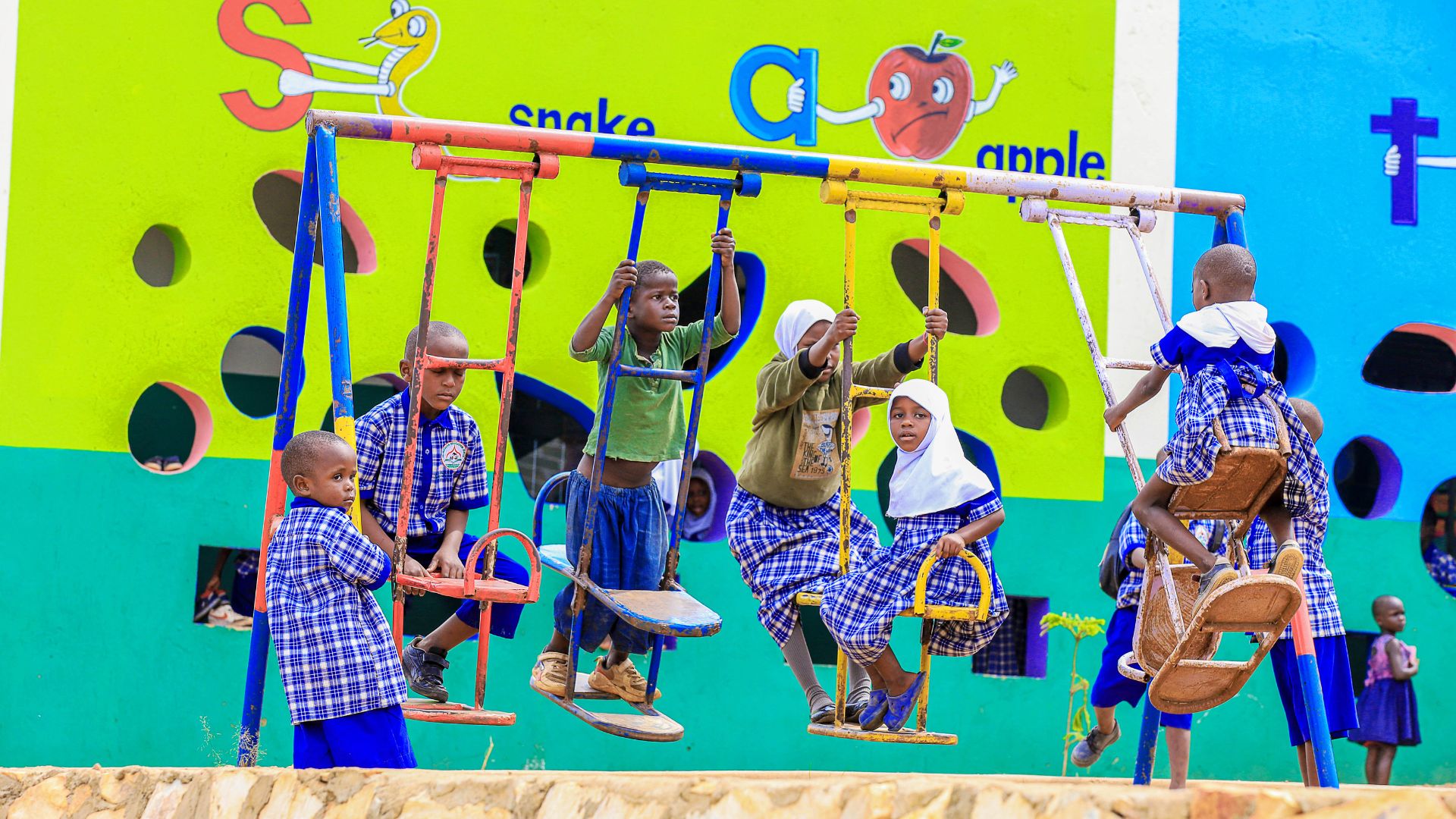 gallery_image_title2